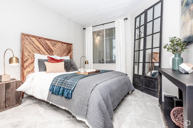 1HAB, 1BA - 707 ft²
