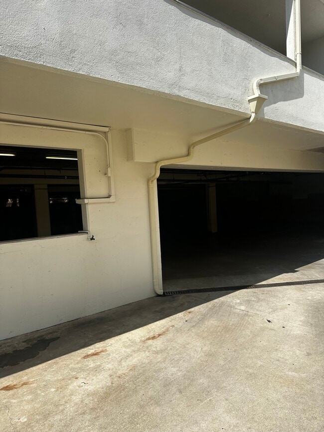 Estacionamiento cubierto - 1299 Cordova St Unidad Cordova