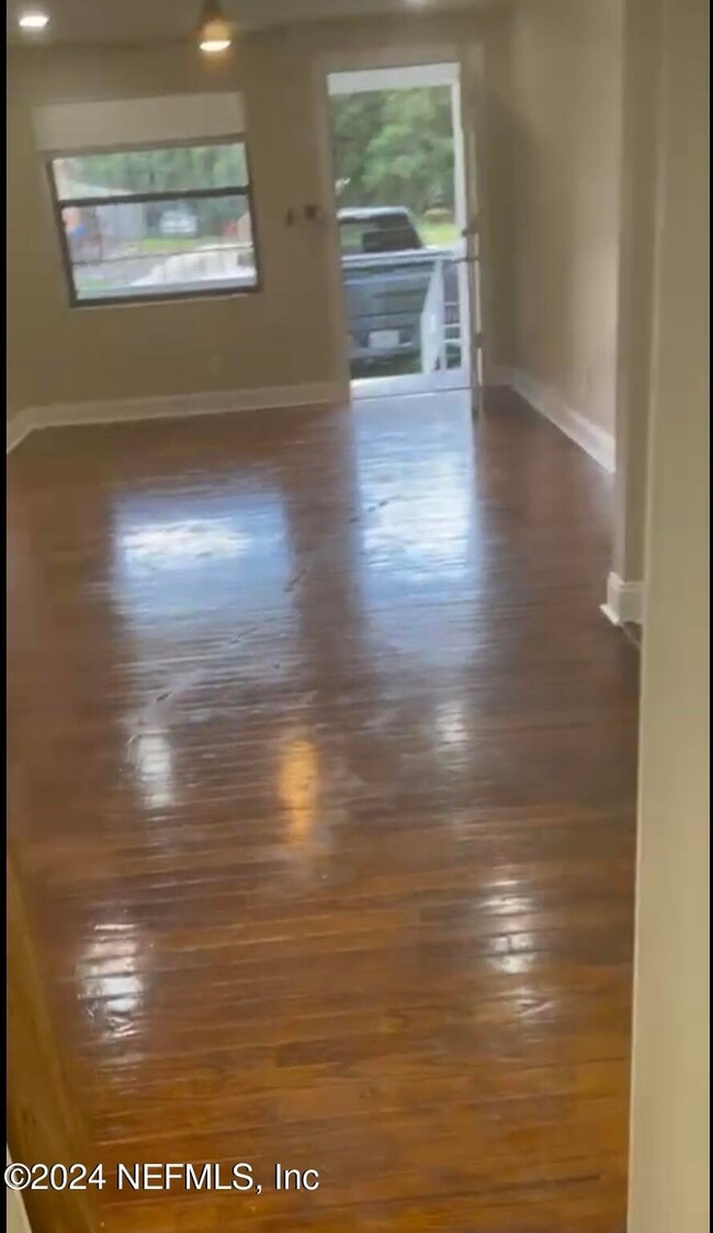 Photo - 4509 Detaille Dr