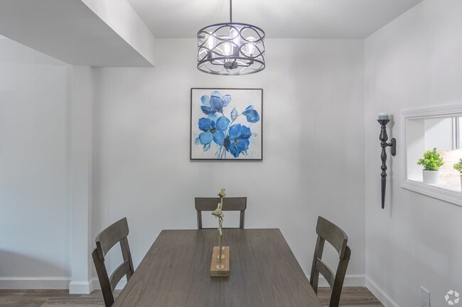 Galbraith Pointe Apartments and Townhomes