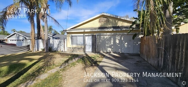 Building Photo - SINGLE STORY 4 BEDROOM Rental