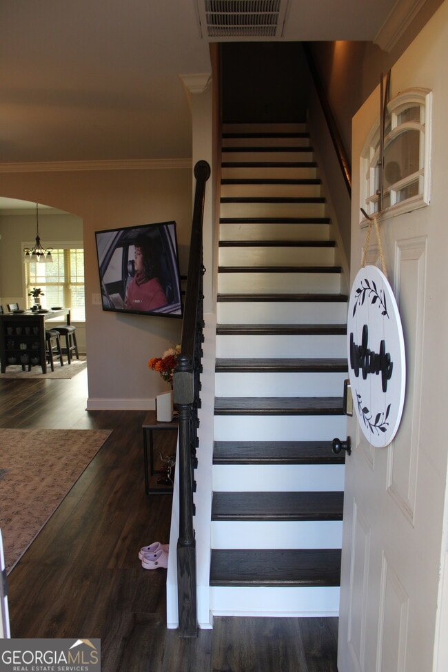 Photo - 111 Sourwood Ln