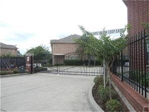 Photo - 5941 S Loop E Unit 604