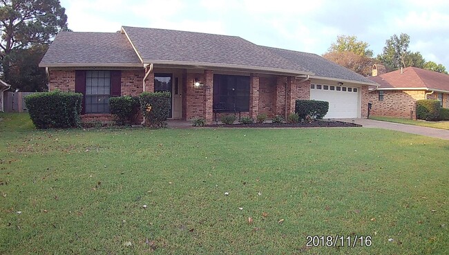 Photo - 611 Turtle Creek Dr House