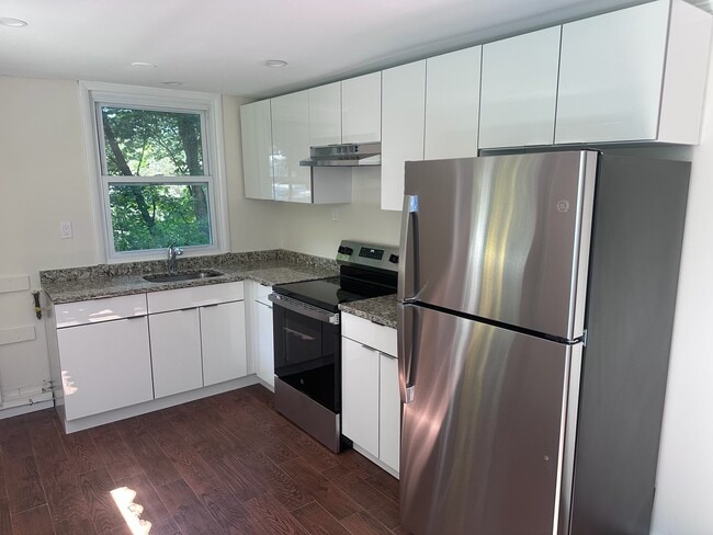 Building Photo - 105 Red Mill Rd Unit #2