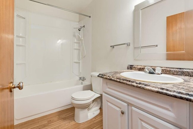 Photo - Belfast Manor