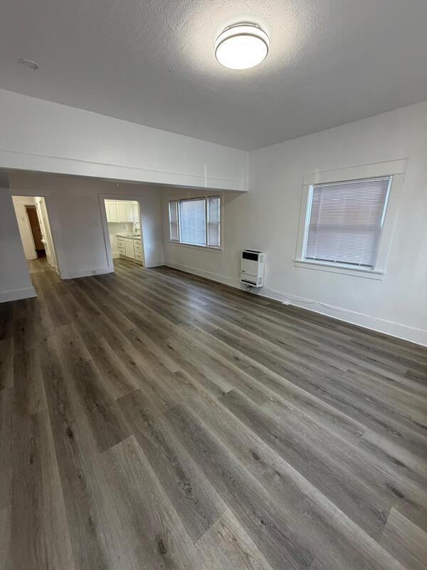 433 W 4th St Unit 433