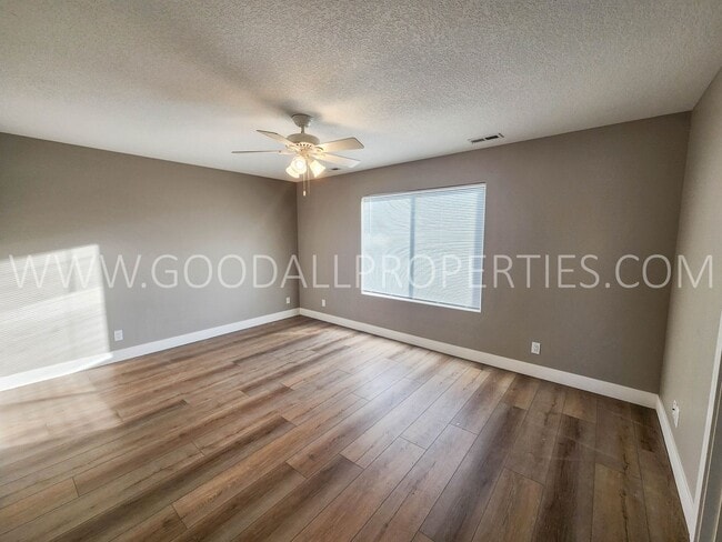 Photo - Fully remodeled 3 bedroom home in Waukee w...