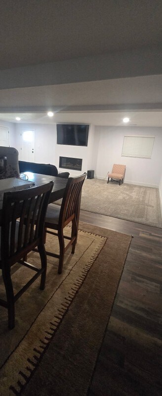 Photo - 210 W 510 S