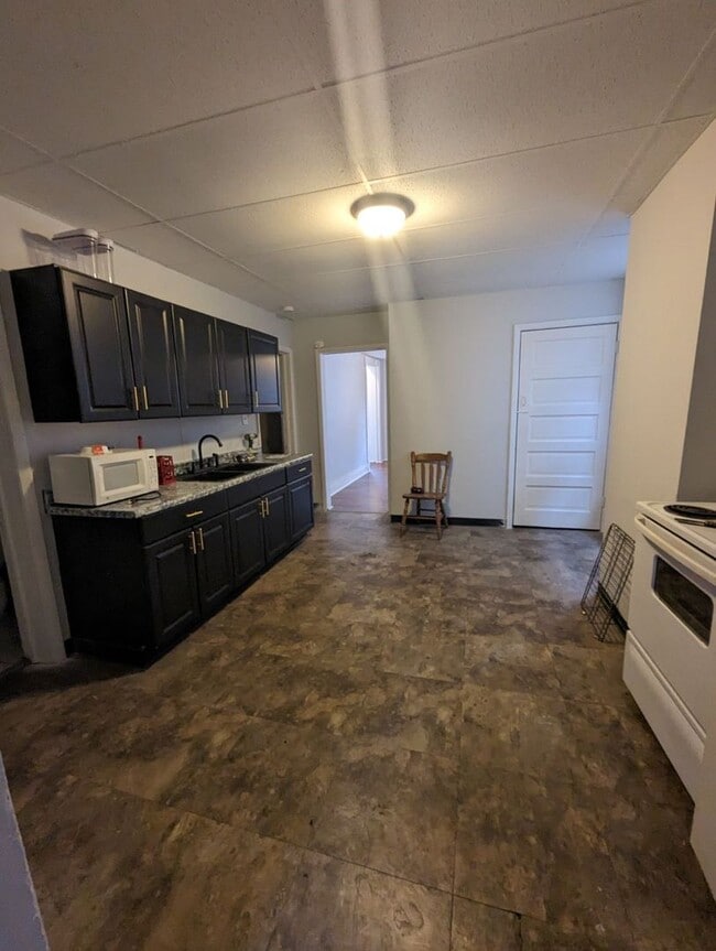 Photo - 418 11th St Unit 2