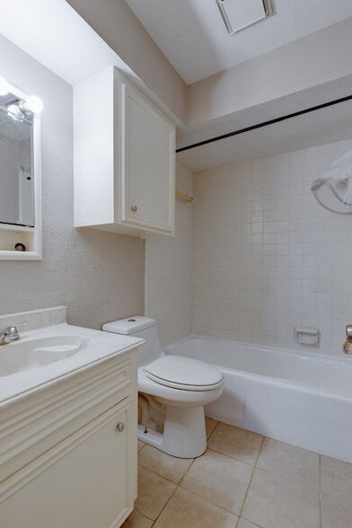 Photo - 5102 Parsley Ave