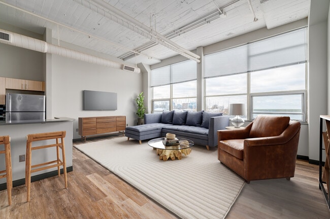 Living Area - The Shoreline