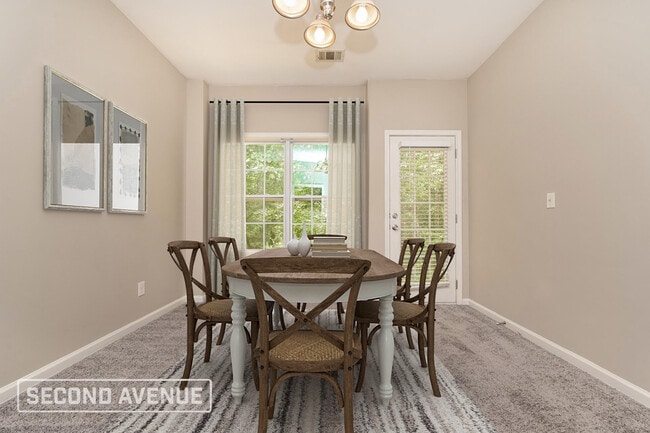 Photo - 225 Riverbend Dr