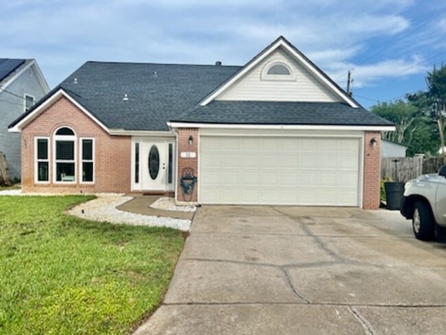 Building Photo - 11 Citation Dr Rental