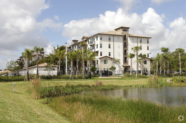 Ventura Pointe