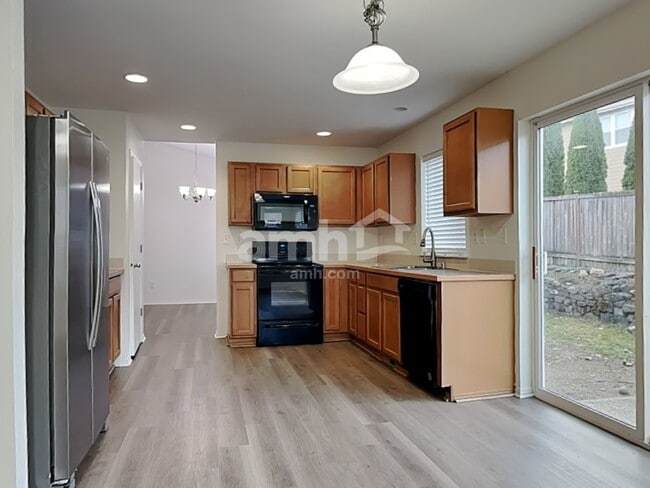 Photo - 18606 112th Ave E