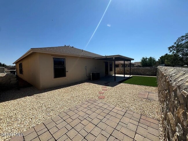 Photo - 10041 Paloma Dr
