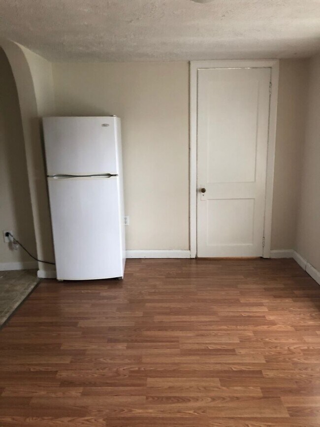 Photo - 327 Green St Unit Apt 3