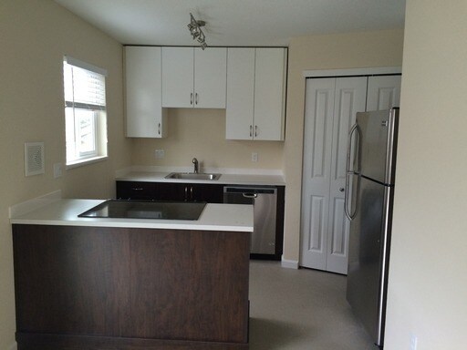 Photo - Better than Cool TH in Creston-Kenilworth Unit #4113