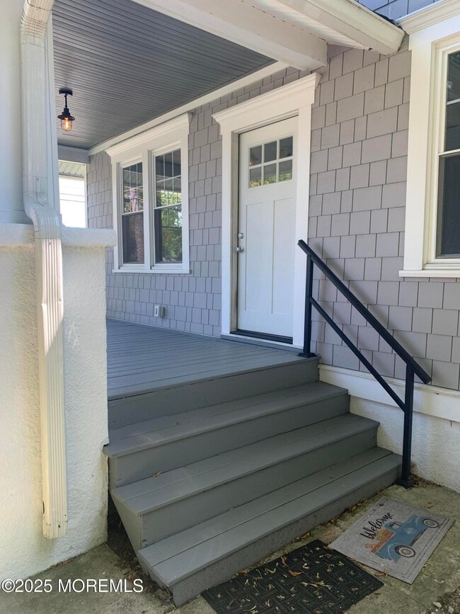 Photo - 1000 Sewall Ave