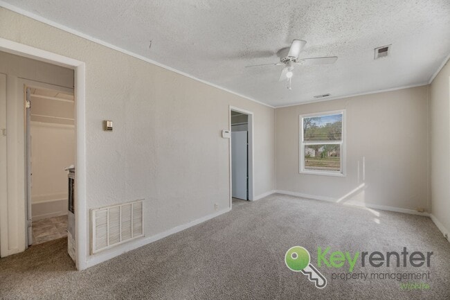 Photo - E Whitney Ln Duplex Unit 4301