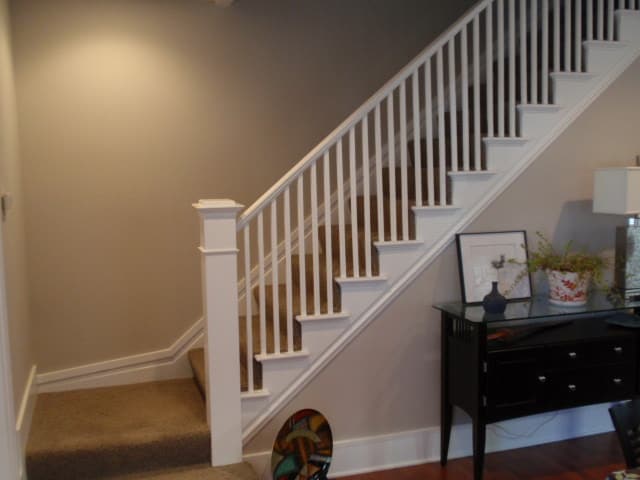 Photo - 569 Lovett Ave SE