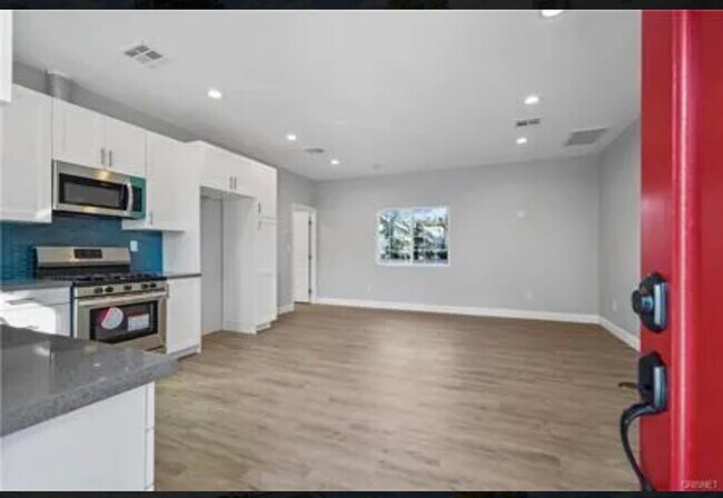 Photo - 22117 Avenue San Luis