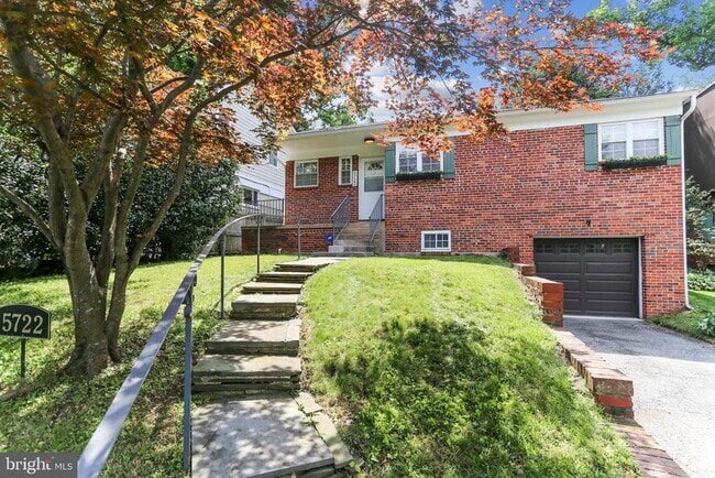 Building Photo - 5722 Bradley Blvd Rental