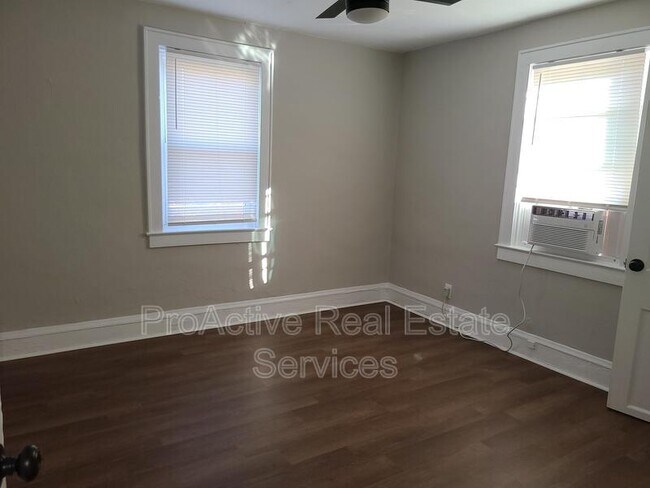 Photo - 1201 Tallwood St