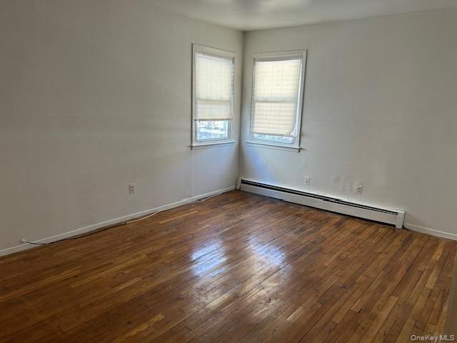 Photo - 144-38 184th St