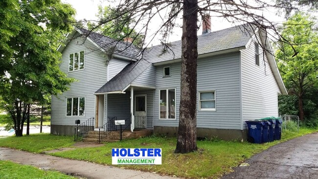 Building Photo - 1515 N 4th St Unit 1/2