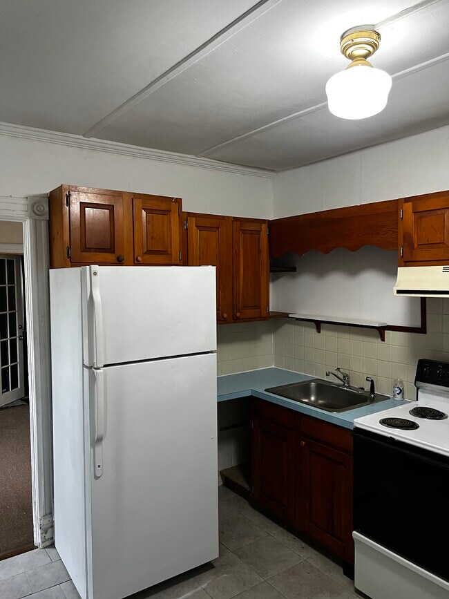 2436 Guilderland Ave Apartments Schenectady, NY