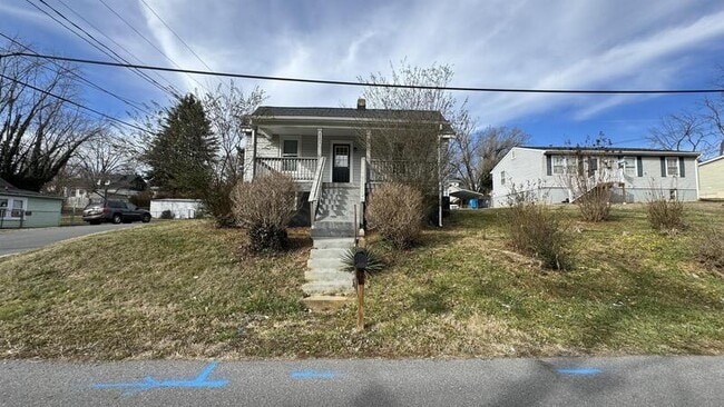 Building Photo - 2302 Dunkirk Ave NE