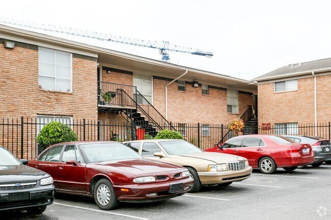 Photo - Twelve Canfield Place