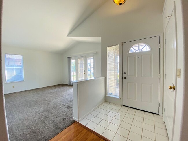 Photo - 271 Allport Dr