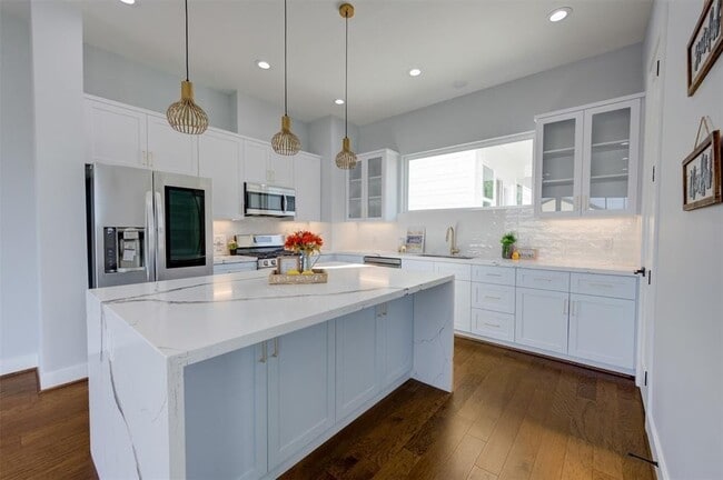 Photo - 3412 Dixie Dr