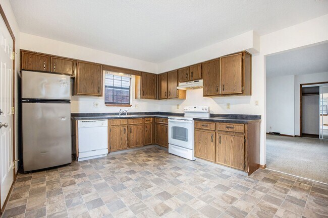 Photo - 2825 Tepee Ave Unit 2825 A