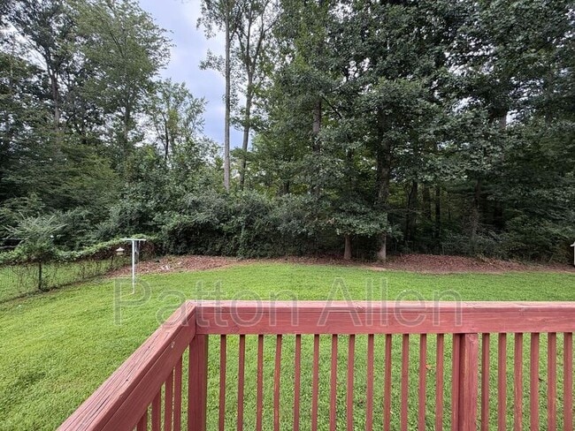 115 Starnes Cove Rd