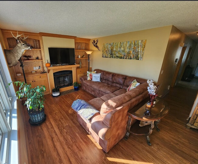 Photo - 210 NE 12th Street Pl