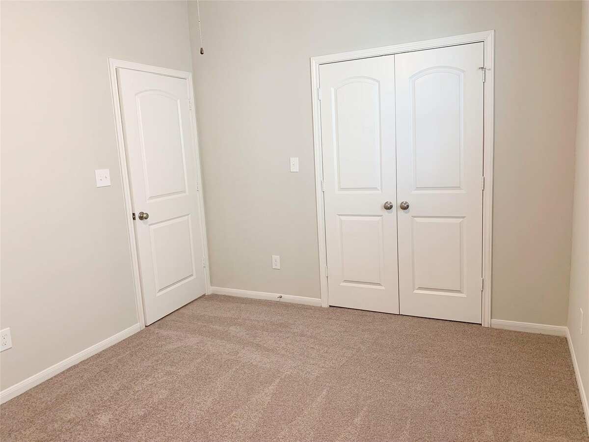 Photo - 14218 Singing Oaks Trl