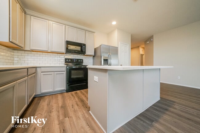 Photo - 713 Jonius Creek Dr