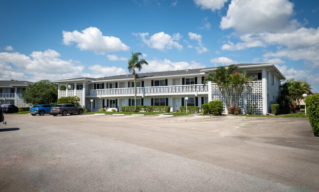 Photo - 2915 SW 15th St Condo Unit 203