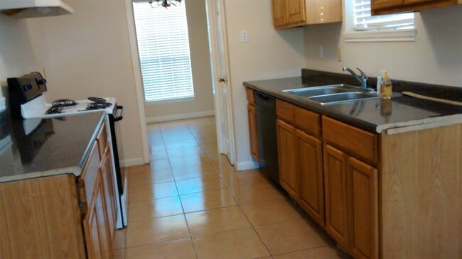 Photo - 11034 Sagevalley Dr