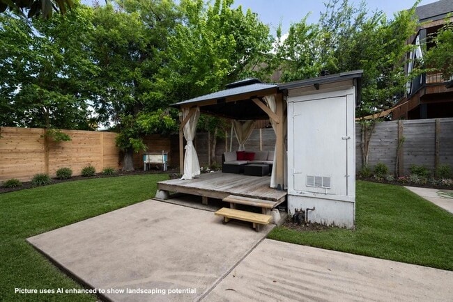Photo - 2503 Gonzales St