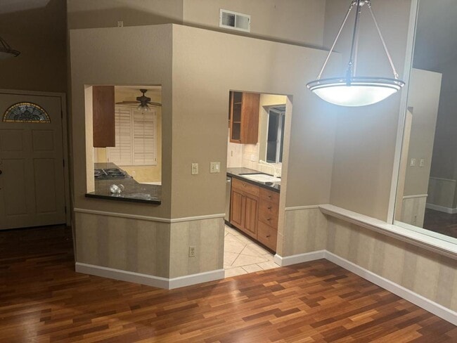 Photo - 2205 Mountain Quail Way