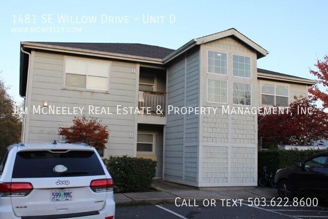 Building Photo - 1481 SE Willow Dr Unit D