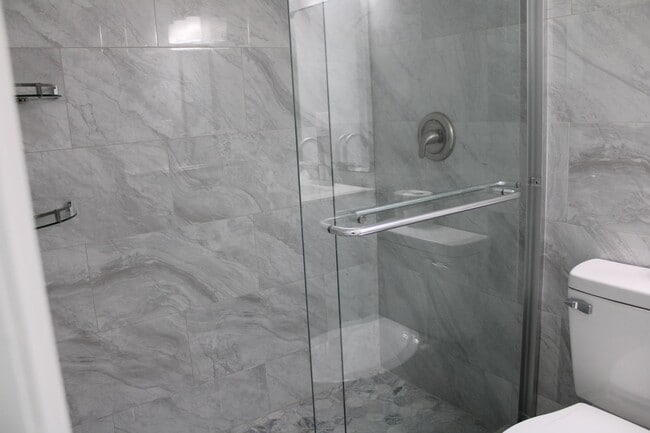 Photo - For Rent – 3-Bed / 2.5-Bath Deep Water Canal, Canal-Front Home with a Floating Dock, totally ren...