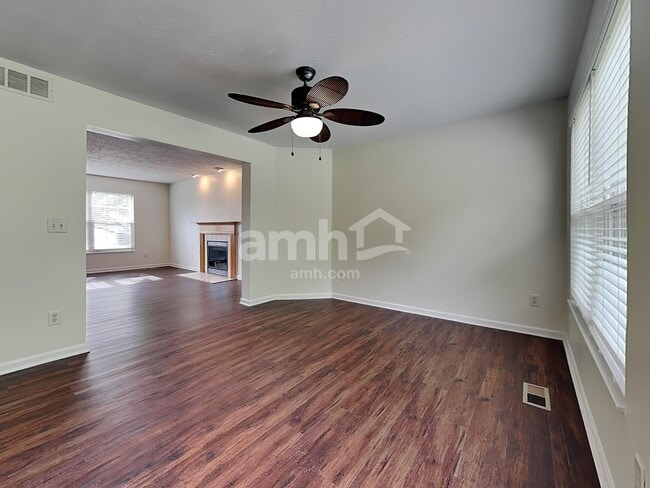 Photo - 7633 Mourning Dove Ln