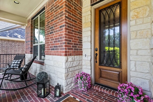 Photo - 4 Bedroom/3.5 Bath River Rock Ranch Subdivision