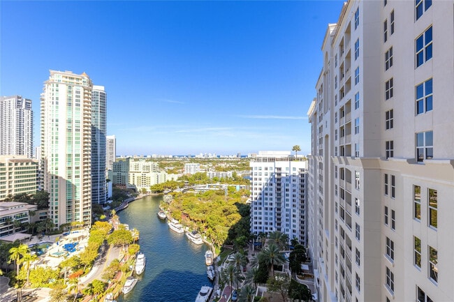 Building Photo - 511 SE 5 Ave Unit 2018